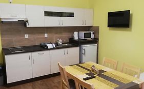 Booking Trzni
